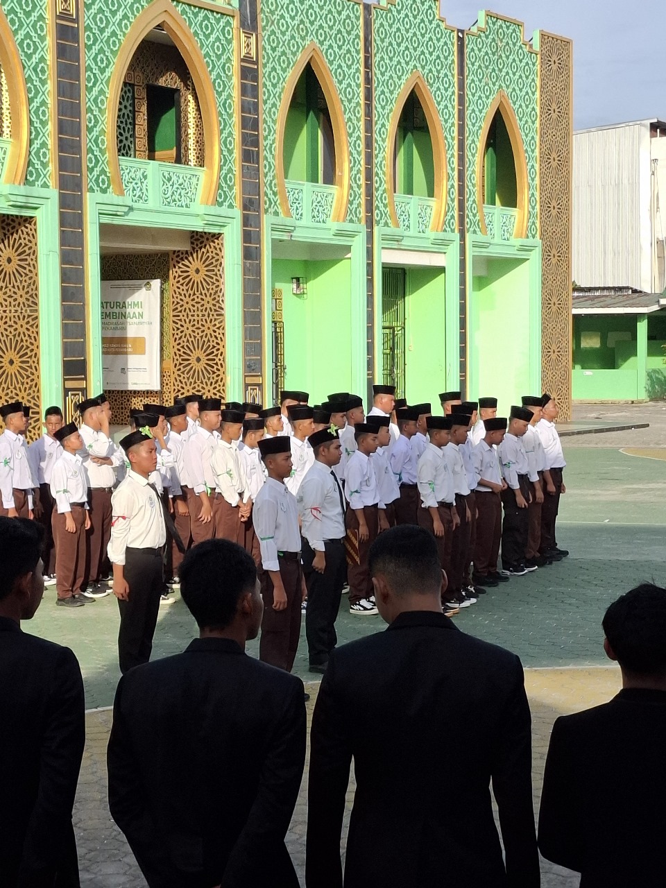 Pembukaan Pergantian Pengurus Organisasi Santri Dar El Hikmah (OSDH)