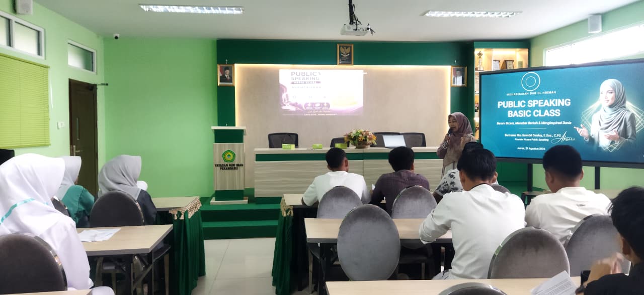 Pentingnya Public Speaking bagi Santri Pondok Pesantren Pentingnya Public Speaking bagi Santri Pondok Pesantren