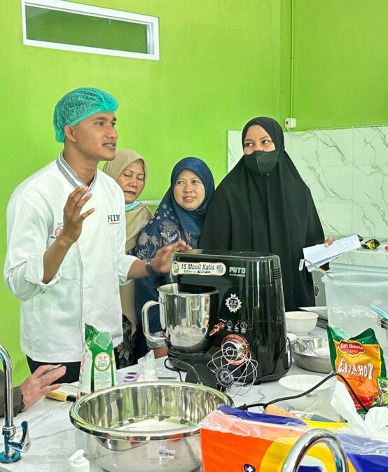 Kegiatan Kejuruan Tata Boga oleh Guru di Labor Bid. Tata Boga PPDH